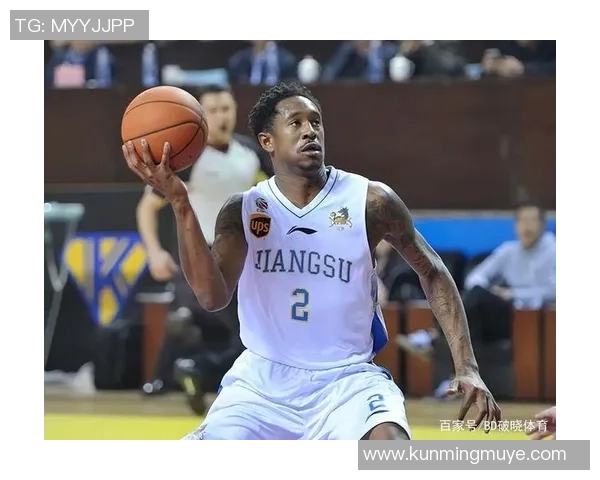 马尚布鲁克斯的篮球传奇之路与他在中国赛场的辉煌成就